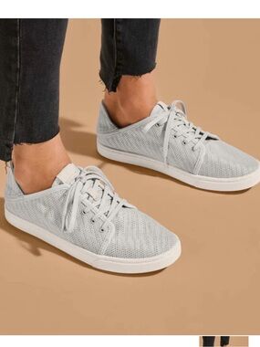 OLUKAI Pehuea Li Shoes.